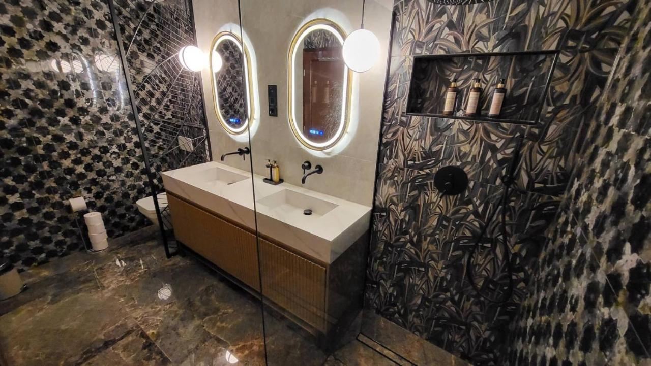 Apartament Cloud Gozsdu *