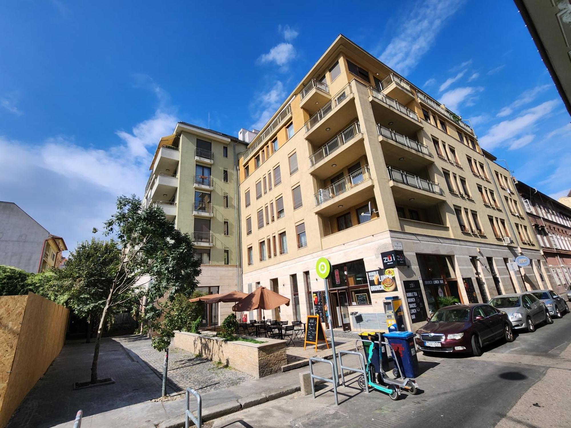 Apartament Cloud Gozsdu